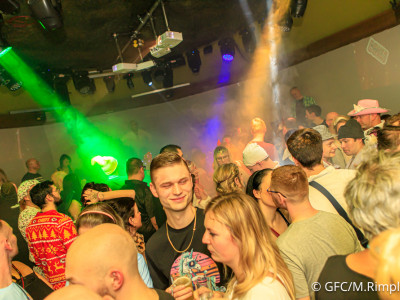 01.03.2025 Nachtwäsche P30 